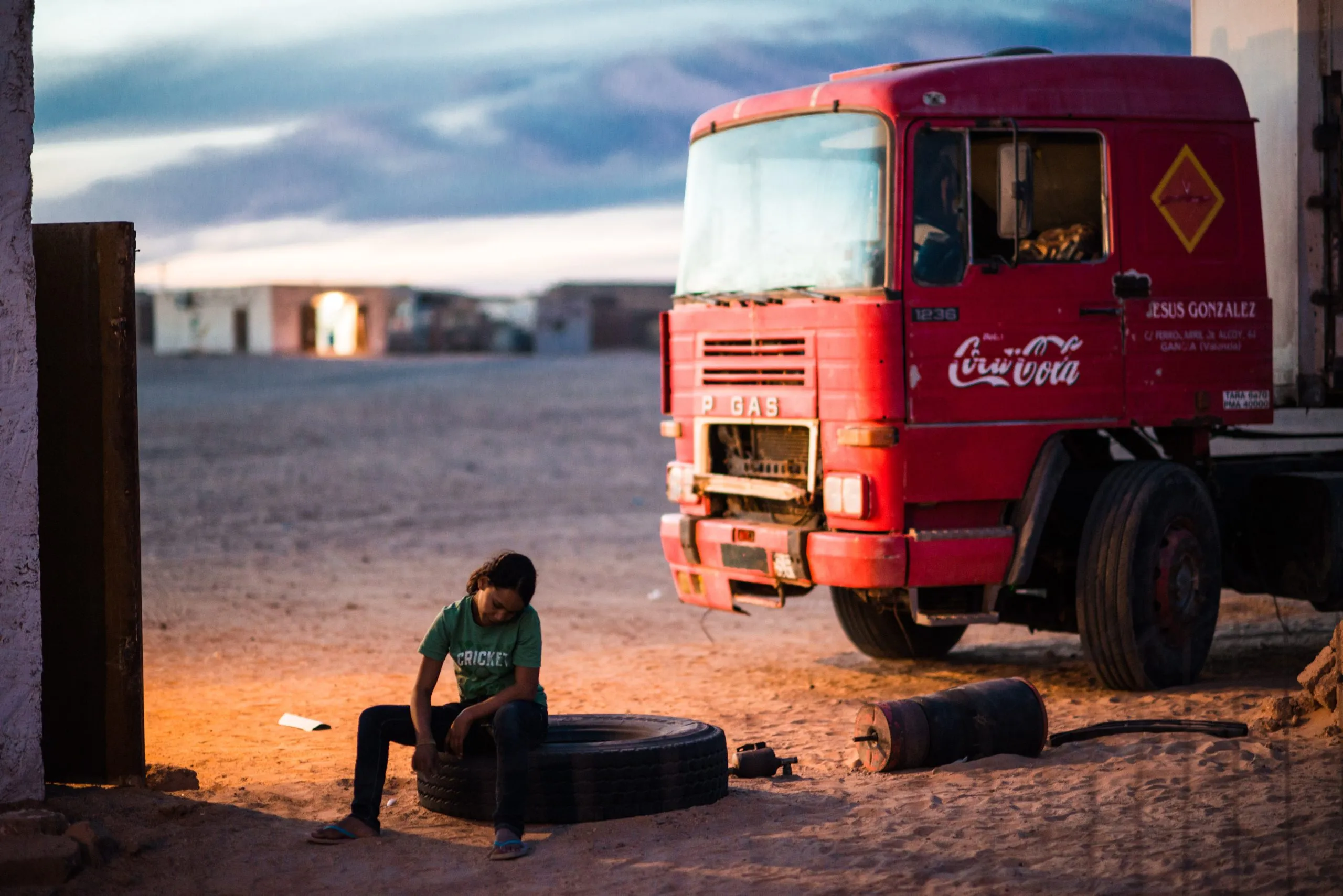 Sahrawi refugee youngsters studying inside the camp of Tindouf, Algeria.